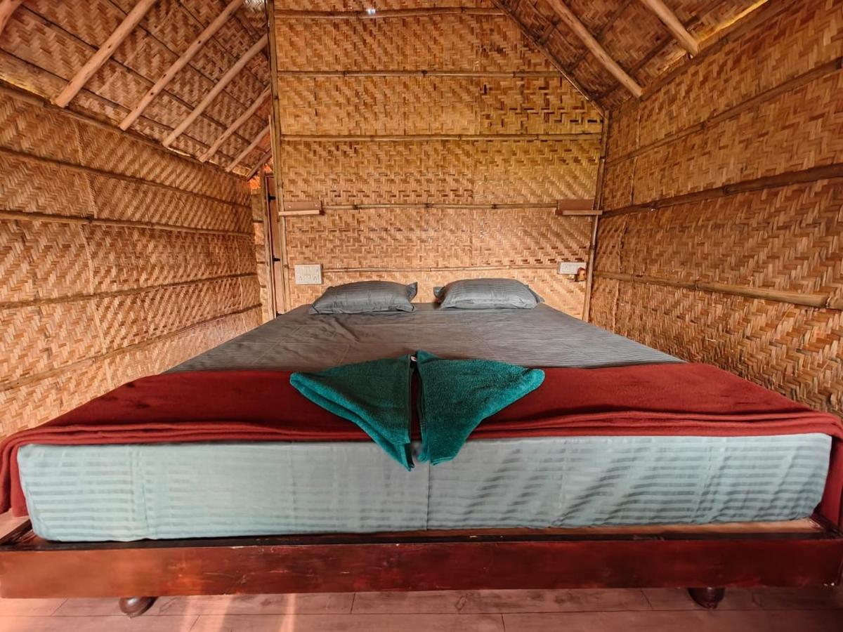 Hotel The Sundown Hampi Extérieur photo