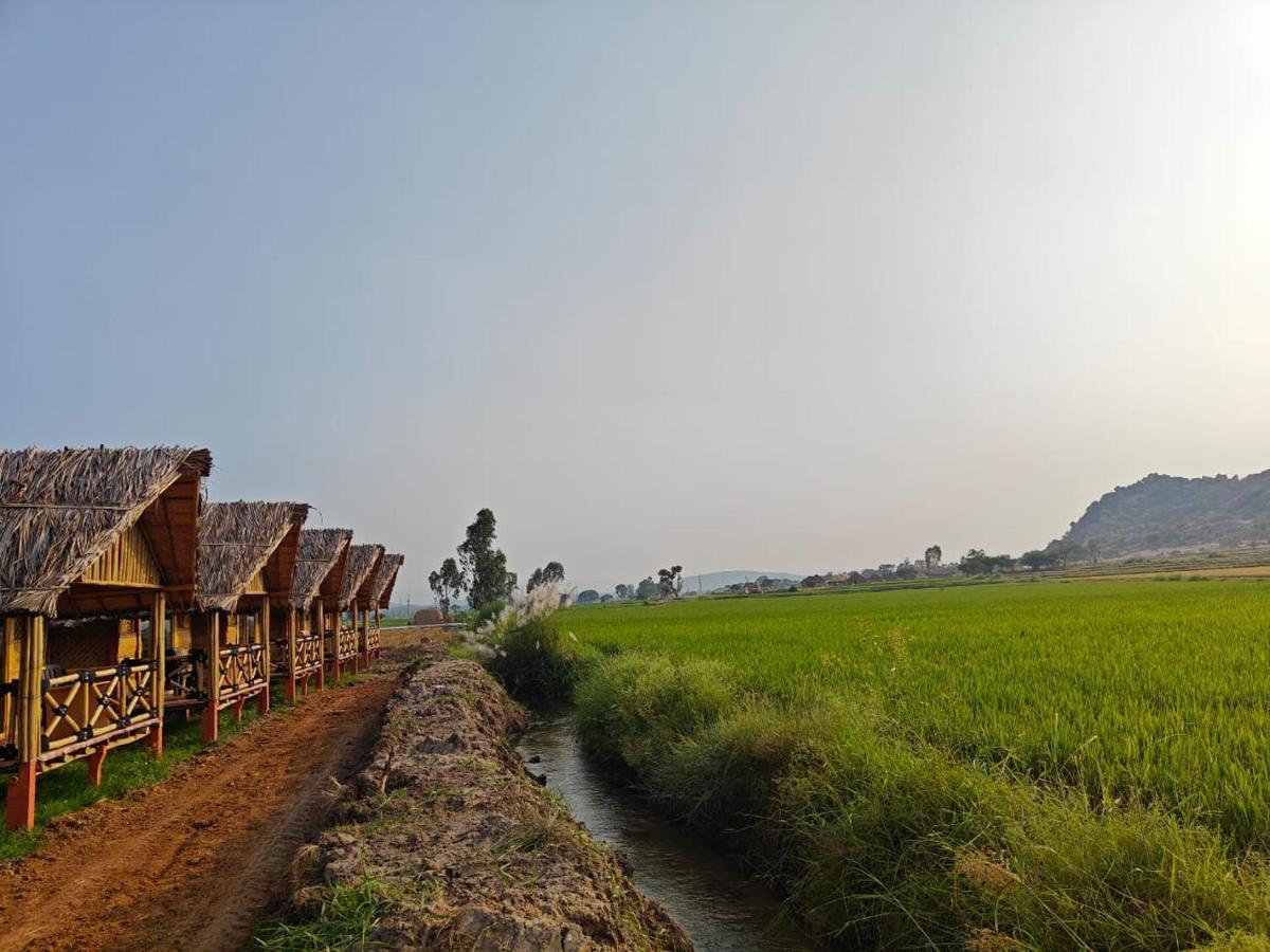 Hotel The Sundown Hampi Extérieur photo