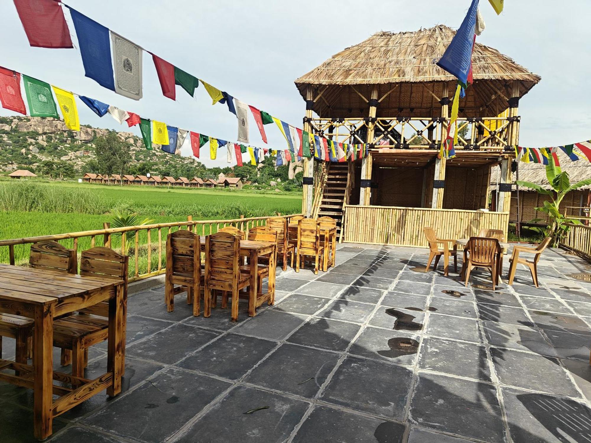 Hotel The Sundown Hampi Extérieur photo