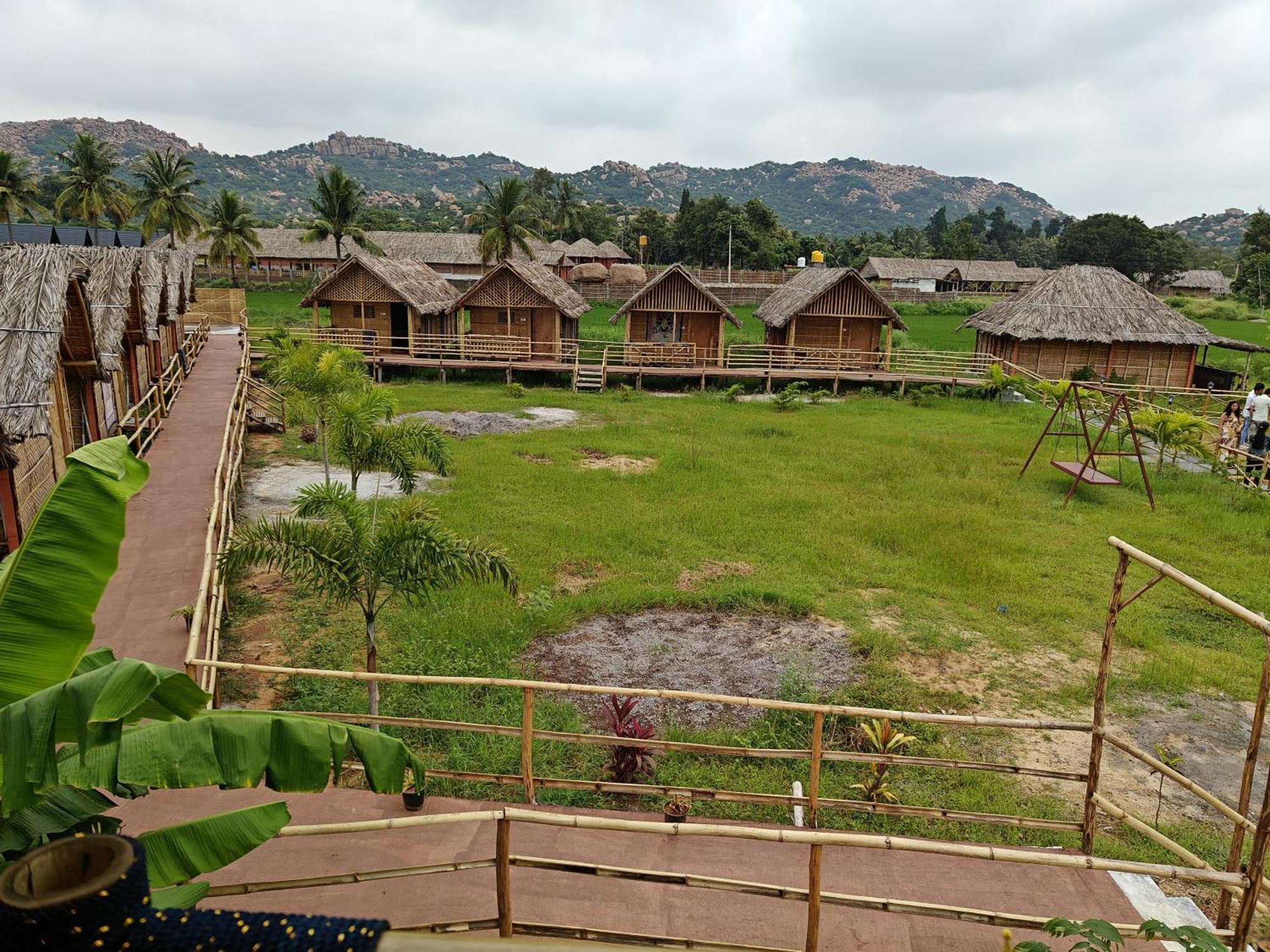 Hotel The Sundown Hampi Extérieur photo