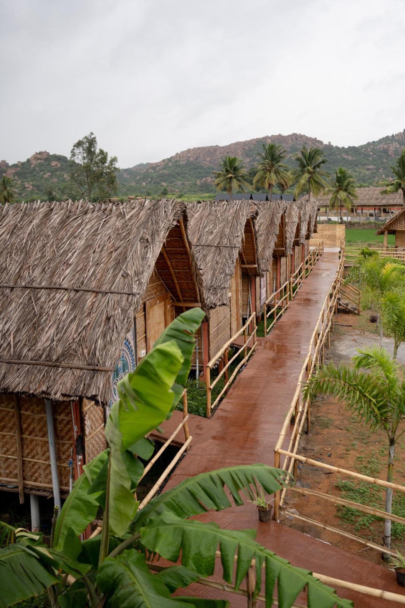 Hotel The Sundown Hampi Extérieur photo